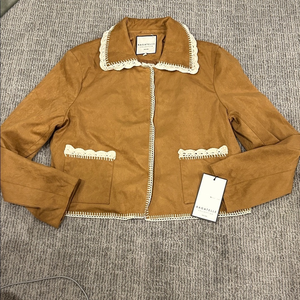 Bagatelle Cropped Jacket with Contrast Trim - Tan L - Picture 3 of 5
